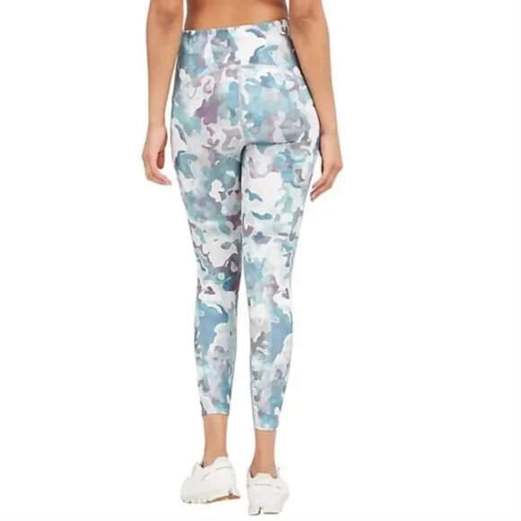 SPANX Booty Boost® Active Printed 7/8 Leggings M Painted Blue Camo Activewear - Picture 10 of 11